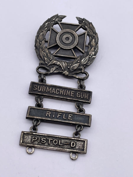 Original World War Two American Expert Marksmanship Badge, Three Clasps