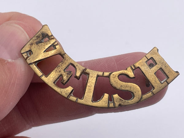 Original Brass Shoulder Title, Welsh Regiment