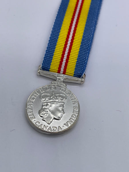 Canadian Volunteer Service Medal for Korea, Miniature Medal